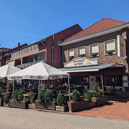 Franziskaner Am Markt Loningen Esterno foto